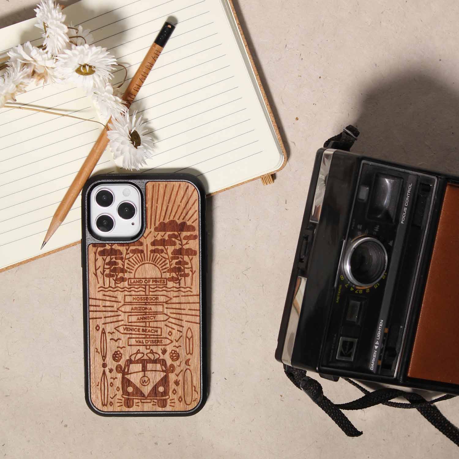 coque en bois de merisier story II