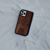 Coque iPhone en bois ANNECY