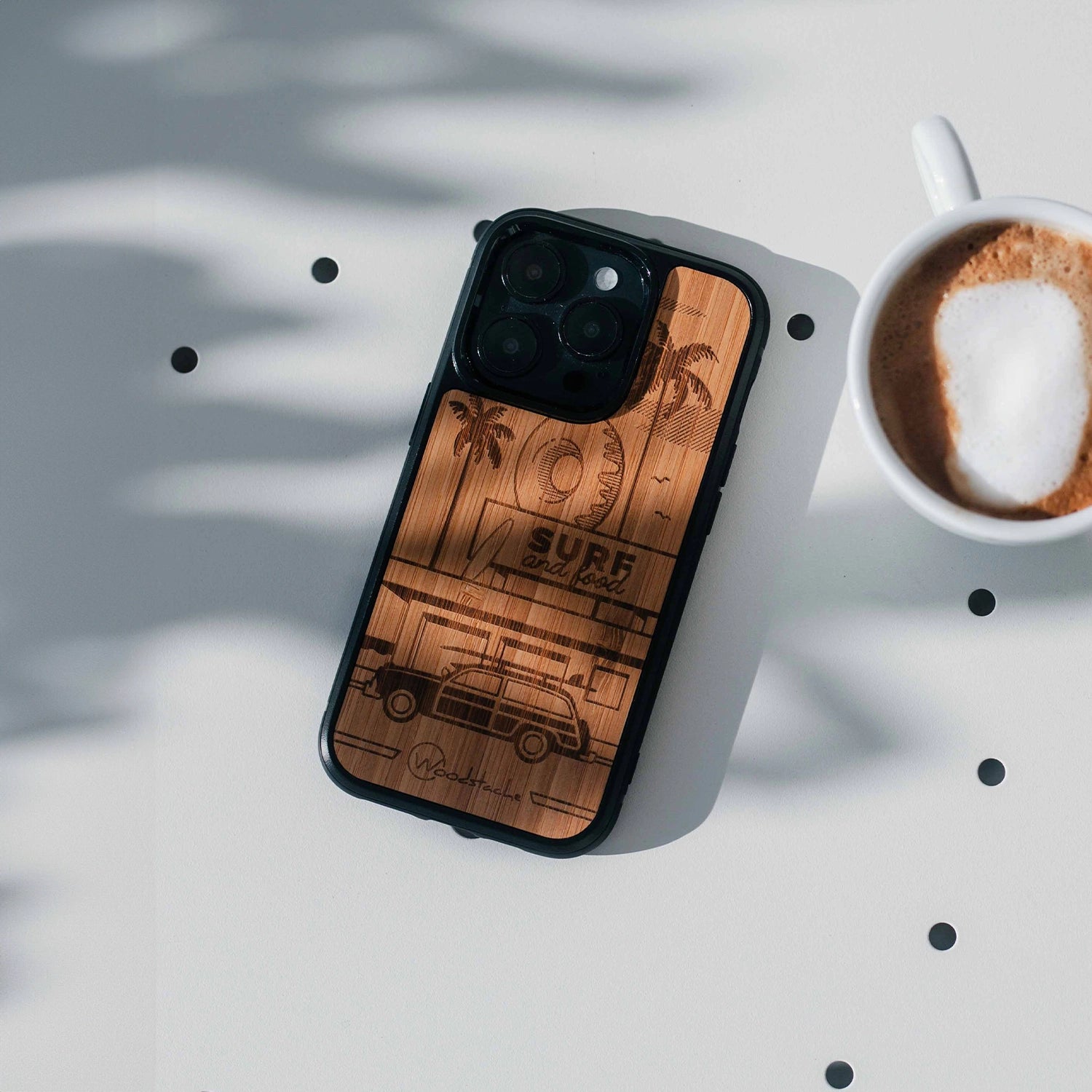 Coque iPhone en bois California